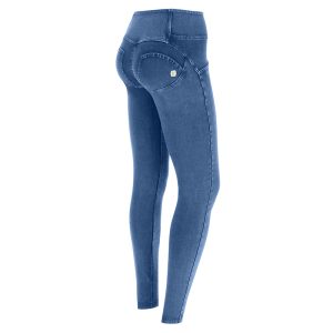 SKINNY-TALLE MEDIO-  CLARO 3 BOTONES  - CLARO