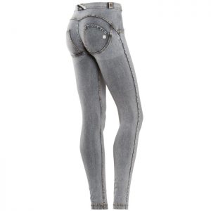 SKINNY-TALLE REGULAR-EFECTO DENIM-LAVADO CLARO-GRIS